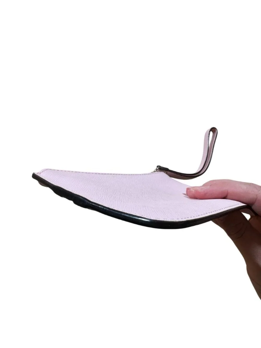 Kate Spade New York Mikas Pond Bee Leather Wristlet in Pale Pink in EUC!